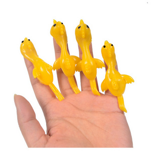 Stretchy Funny Rubber Chickens Slingshot Party Activity for Children , Chicken Flying Gifts for Kids Adults