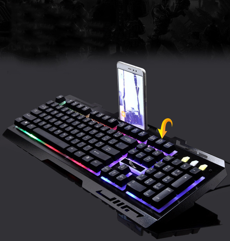 G700 2.4G Wired usb metal plate gaming keyboard mouse combo with mobile holder