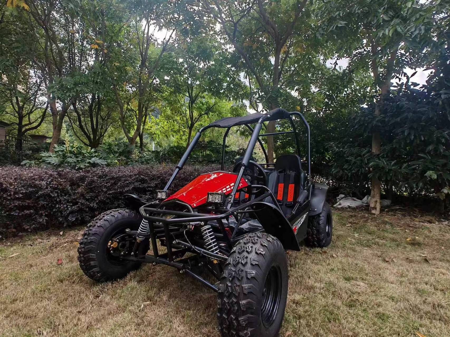 2024 New 150cc 4 wheel gasoline utv 4 seater