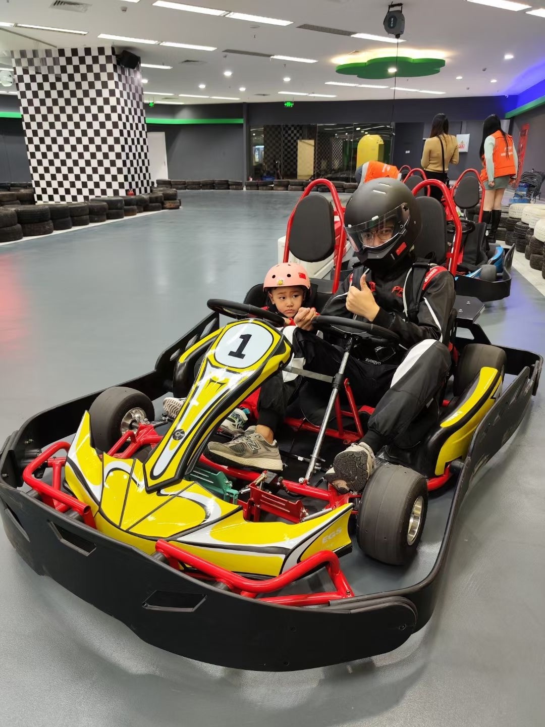 2024 Luxury amusement games racing karting cars double seats go karts