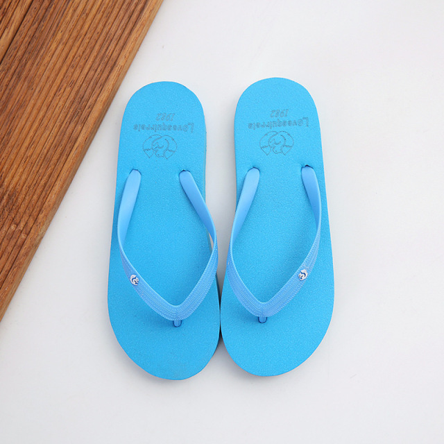 Simple Solid Color Slippers Flip Flops Women Summer Casual Non-Slip Couple Flip Flops Breathable Beach Slippers