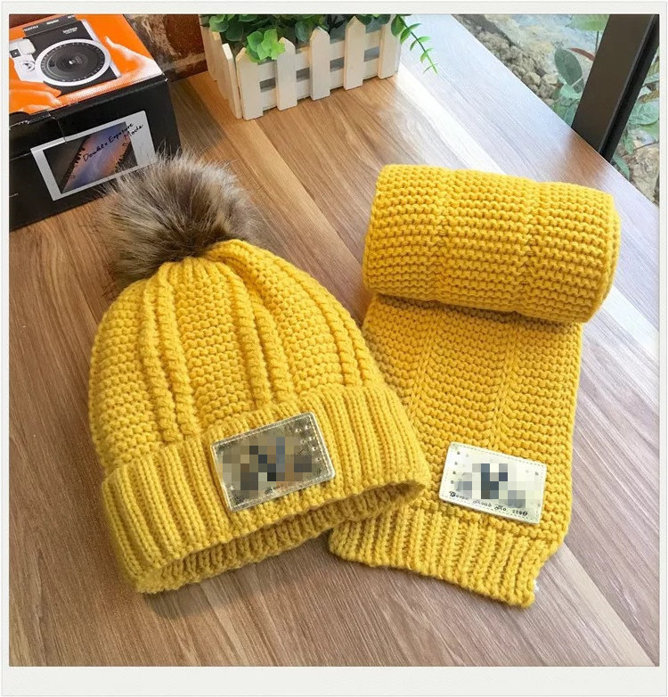 Korean Style Winter Thick Plush inside Warm Beanie Hat Scarf Boys and Girls Kids Hat Scarf Set