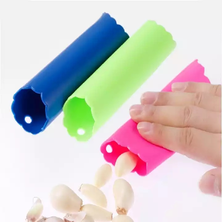 8230082 Wholesale Silicone Garlic Peeler Skin Remover Roller Keeper Easy Roller Peeling Tube Useful Kitchen Tool Garlic Peeler