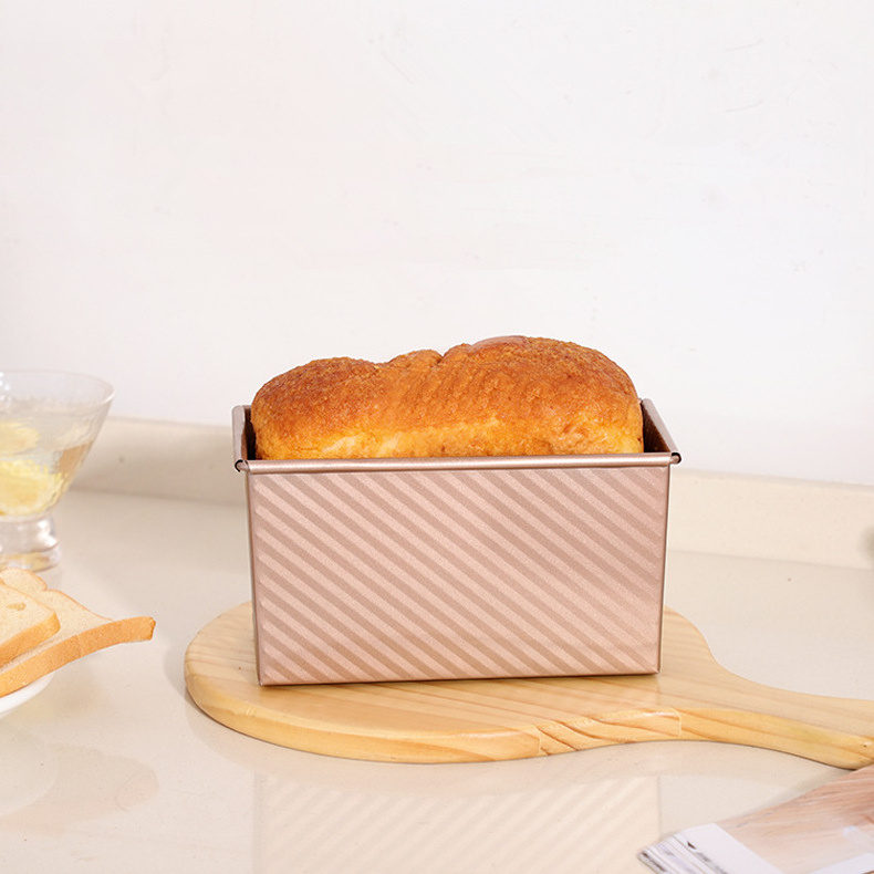 Non-stick Coating Gold Carbon Steel Bread Baking Mold Corrugated Loaf Pan Toast Box with Lid