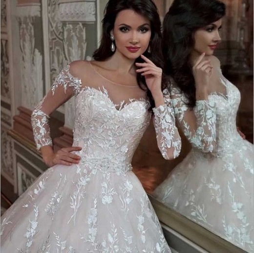 Robe De Mariage Luxury Lace Ball Gown Wedding Dress Princesse Illusion Long Sleeve Scoop Neck Wedding Gown With Beaded Waistline