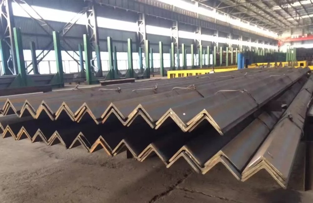 Tianjin Manufacturer 2x2 Angle Iron Equal Angle Steel Price Per Kg Steel Angle Bar