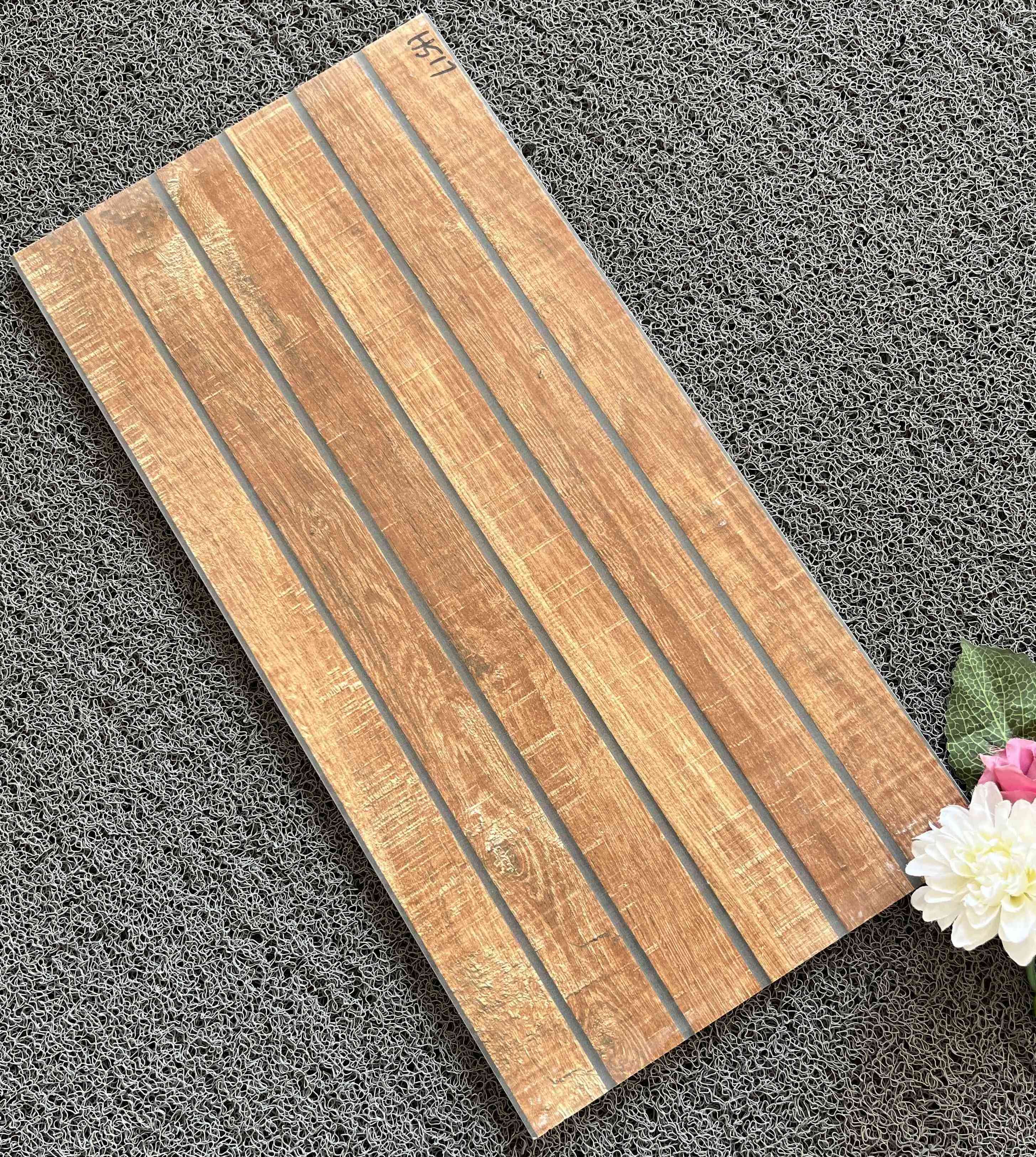 Wholesale Price 300x600mm Wood Look Ceramic Tile For External Exterior Outdoor Wall Cladding for Villa House