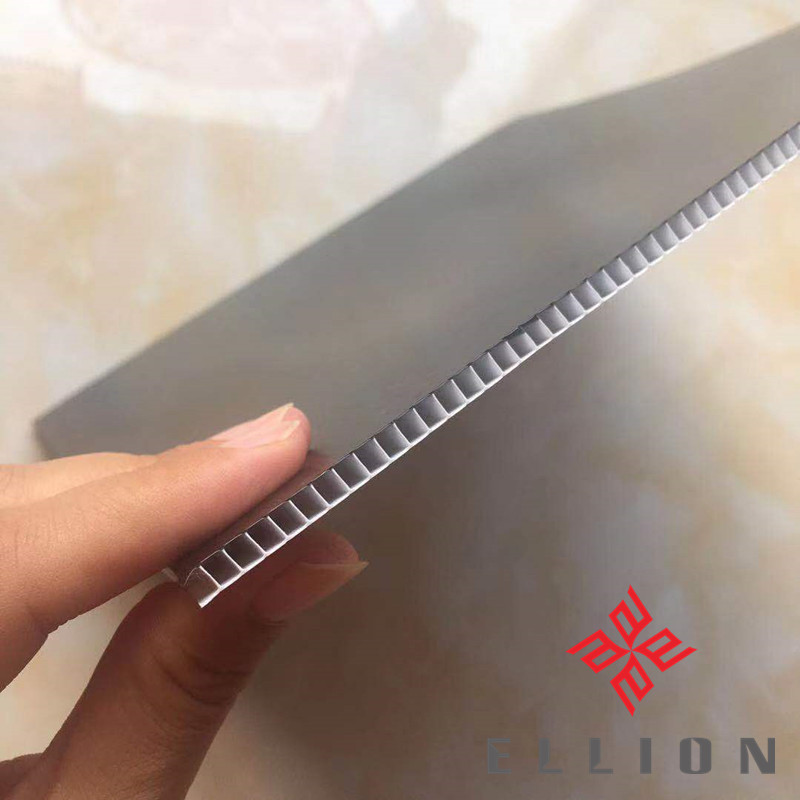 OEM Plastic Honeycomb PP Sheet Choroplast Board Correx Core flute Sheet