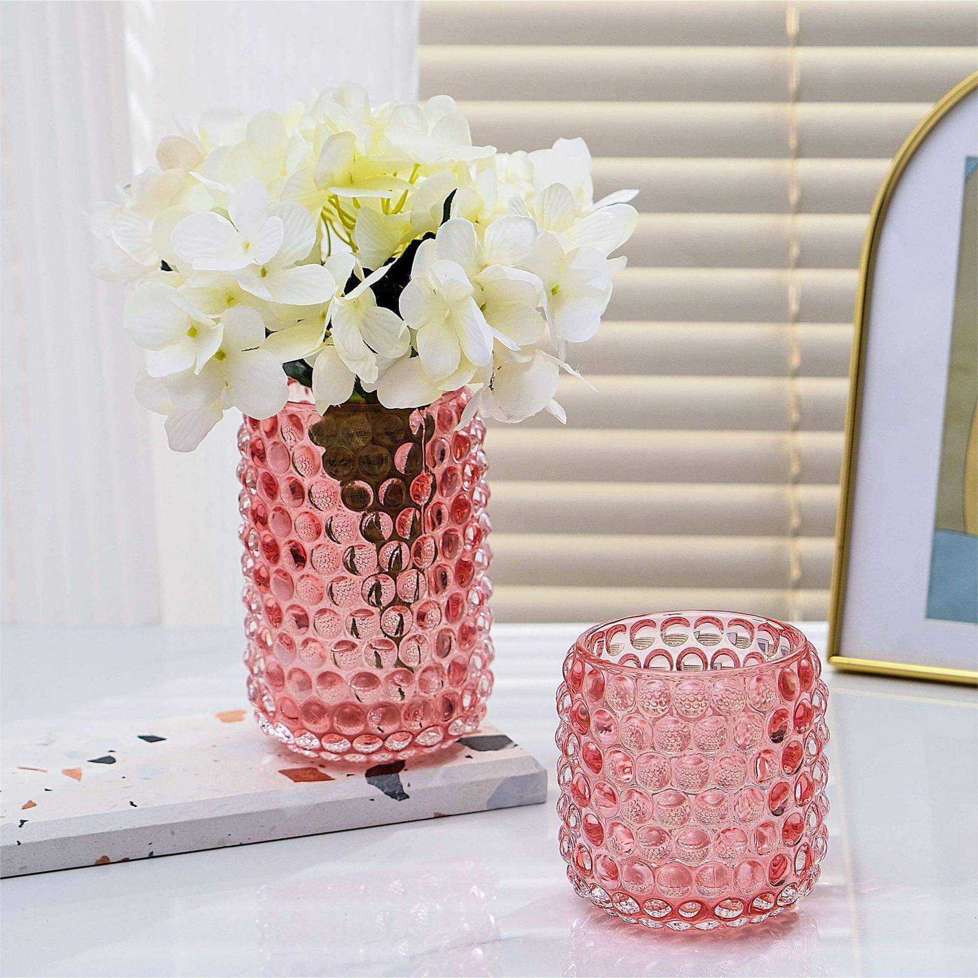 High Quality Colorful Luxury Hobnail Tea Light Crystal Pink Green Candle Holders Glass For Candle Making