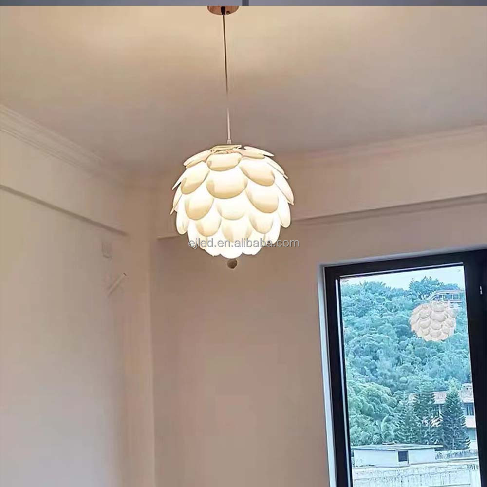 Guzhen Southeast Asia Veneer Lamp Pine Cones Nordic Minimalist Wooden Ceiling Pendant Lamp for Living Room Bedroom Bar RT0123