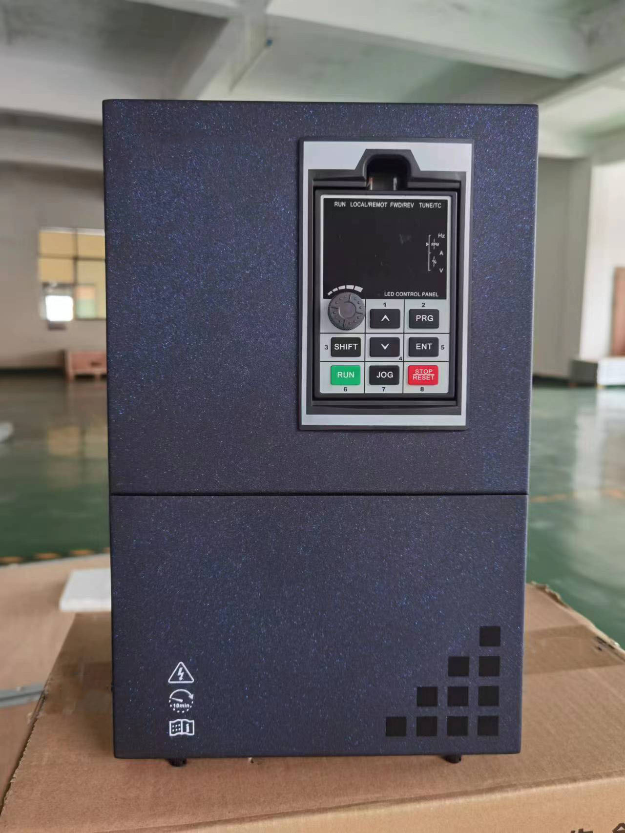 Energy saver frequency inverter AC Variable Frequency Drive 3 phase G18.5KW/P22KW VSD Motor Speed Controller for Pump and Fan