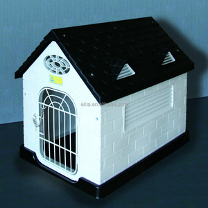 Plastic Large Dog House Kennel Large Luxury Pet House Outdoor Dog Home with Windows Wholesale