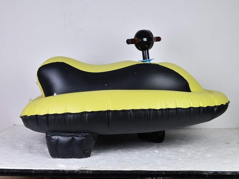 Most Popular Max 4.3km/h Speed inflatable electric jet ski 70kg Max jet ski with motor  inflatable