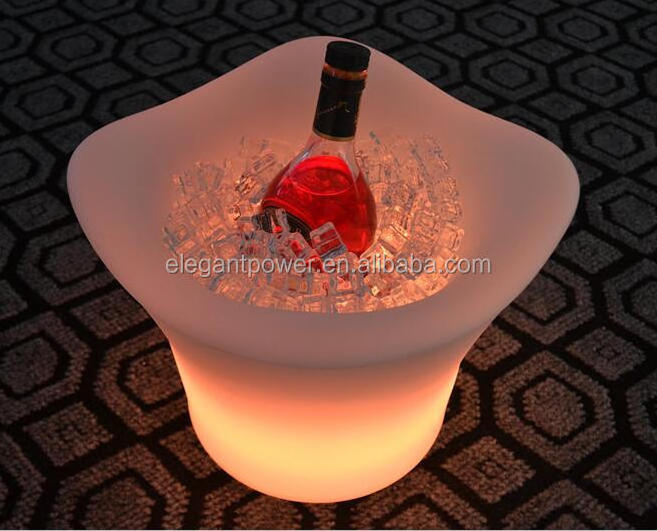 CE&ROHS PE plastic color changing led ice bucket with remote/led illuminated ice bucket/ led lighted ice bucket