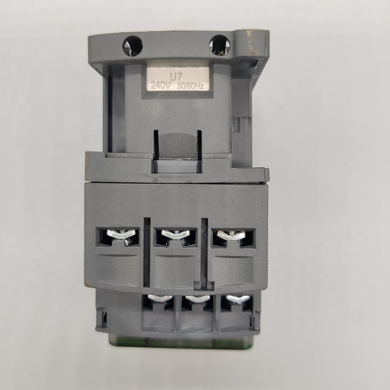 High Quality 220V AC Contactor 18A 25A 40A 65A 3 Pole Electric Contactor LC1D18