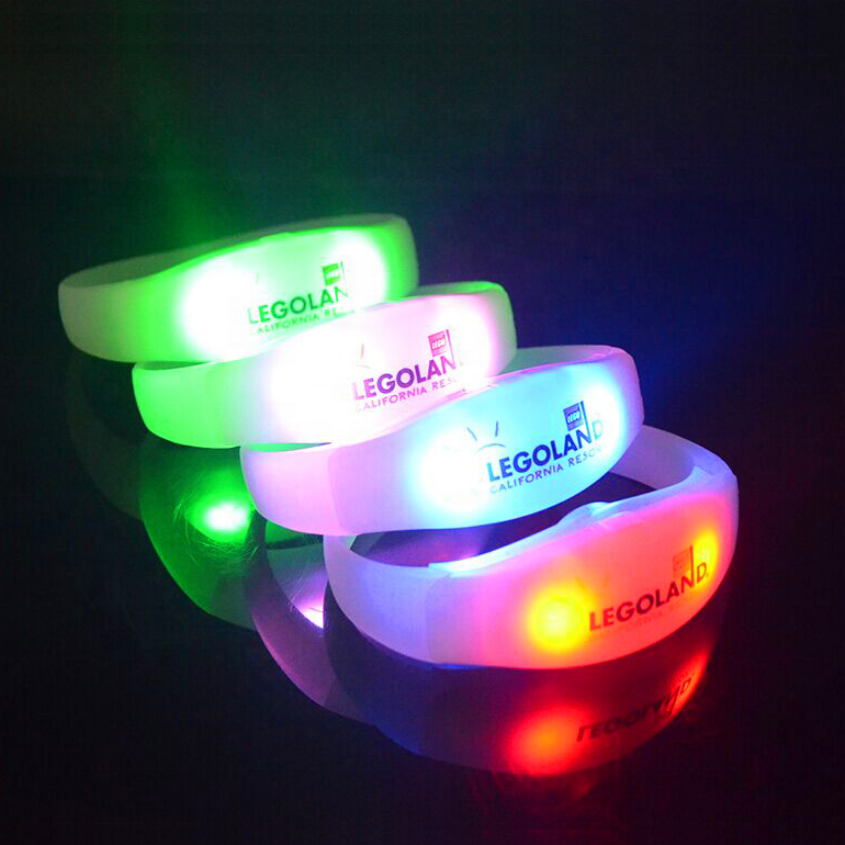 Custom Logo Remote Controlled LED Bracelet DMX Control LED Wristband For Sport Event