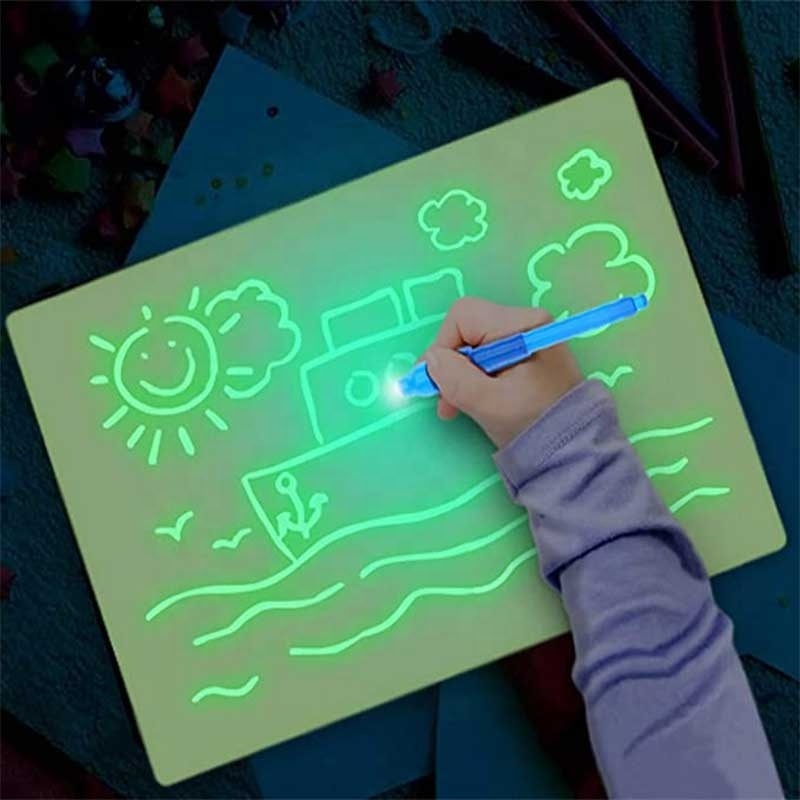 2022 New A4 Children's Glowing Magic Graffiti Painting Board Fluorescent Pad 3D Painting Toy