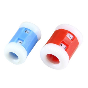 Useful Large Red +Small Blue Plastic Knit Knitting Needles Row Counter (Large 2.2 * 1.5cm+Small 2.2 * 1.2cm)