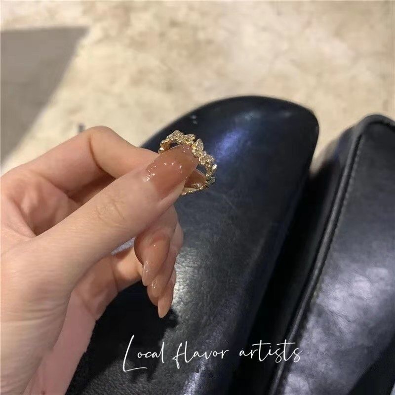 Ailun New Fashion Dancing Butterfly Rings Dainty Insect Minimalist Butterfly Rings Trendy Jewelry anneau bijoux femme