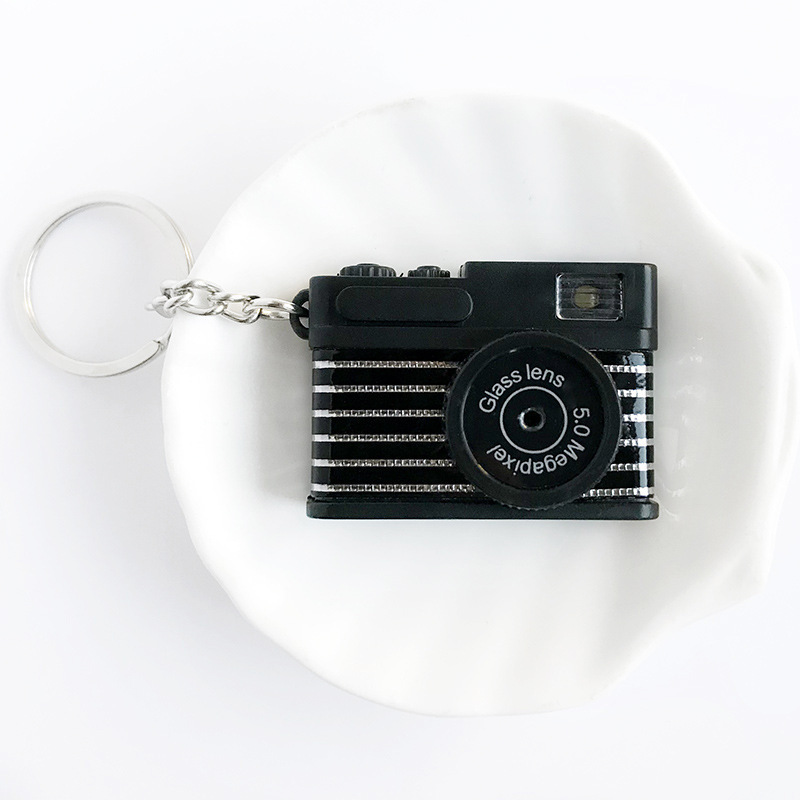 retail keychain camera keychain custom acrylic keychain