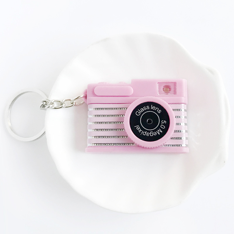 retail keychain camera keychain custom acrylic keychain