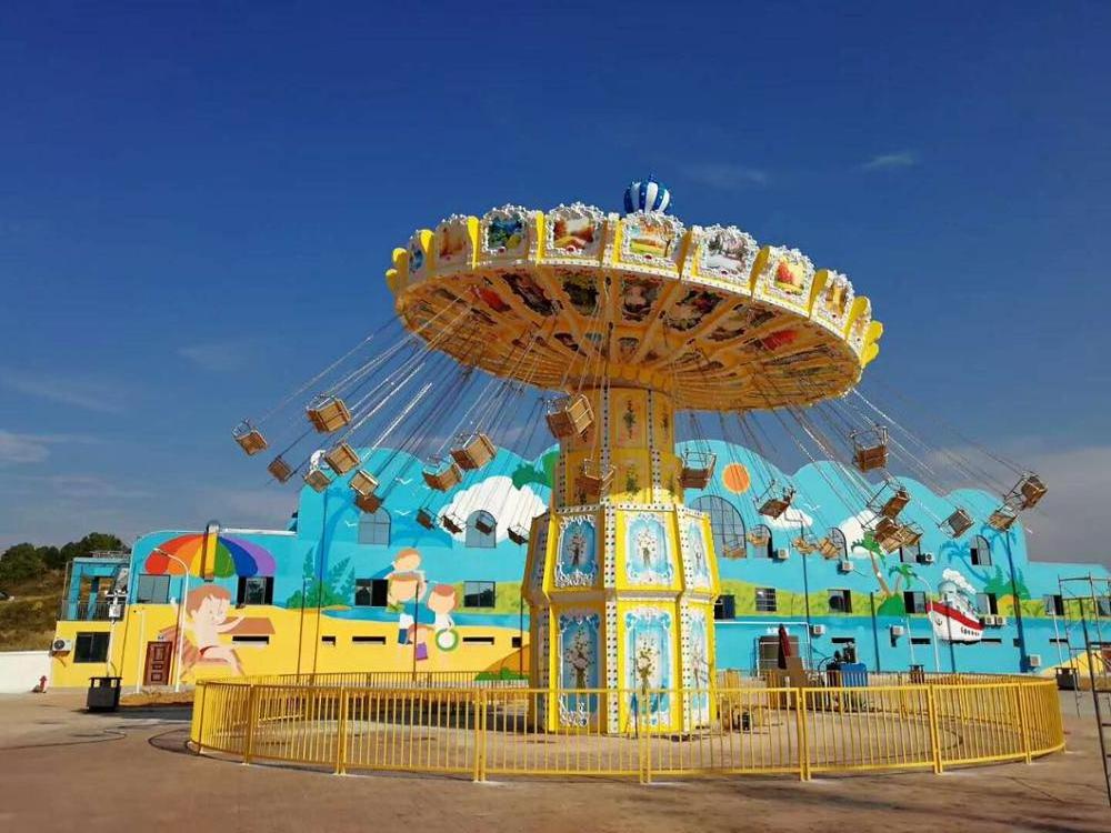 Amusement park swing ride flying chairs ride chairoplane