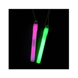 Hot Sale safety chemical emergency glow light stick for survival necklaces and bracelets sticks