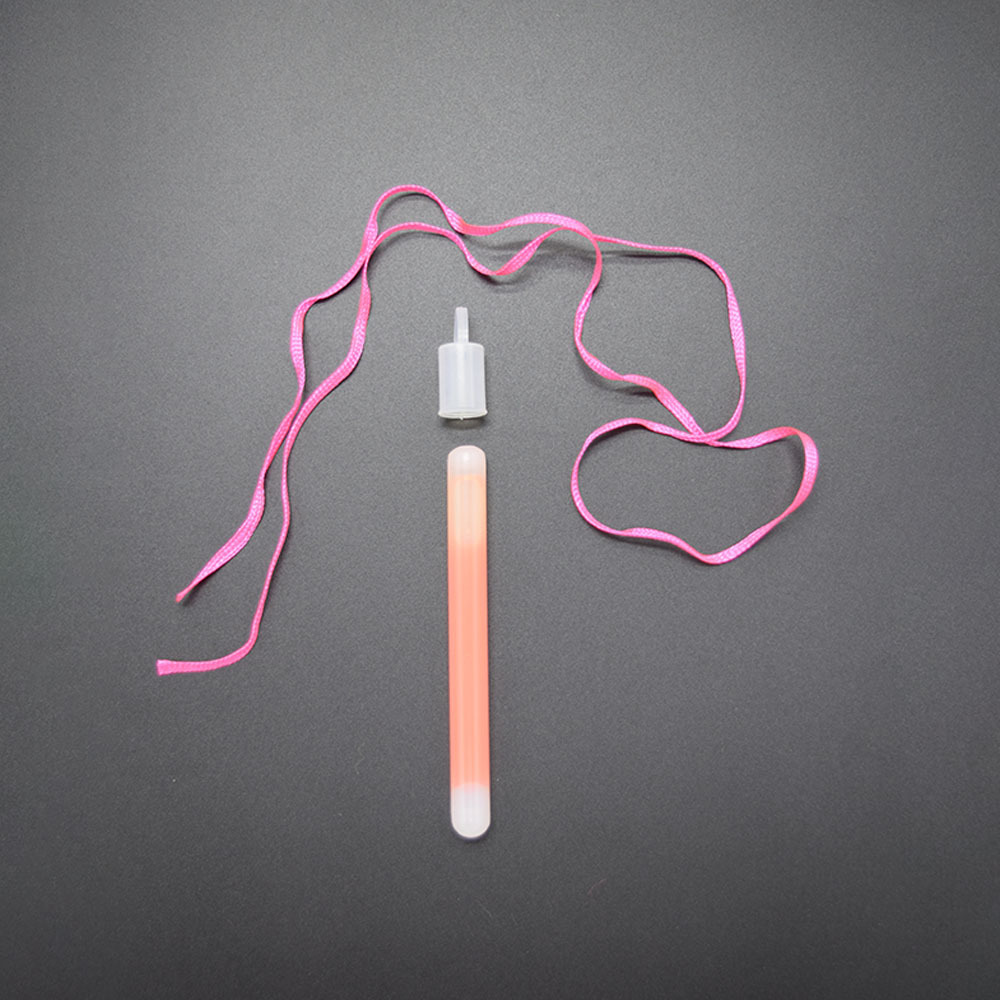 Hot Sale safety chemical emergency glow light stick for survival necklaces and bracelets sticks