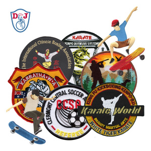 Custom Sports Embroidery Design Patches Crest Emblem Badge Embroidered clothes accessories