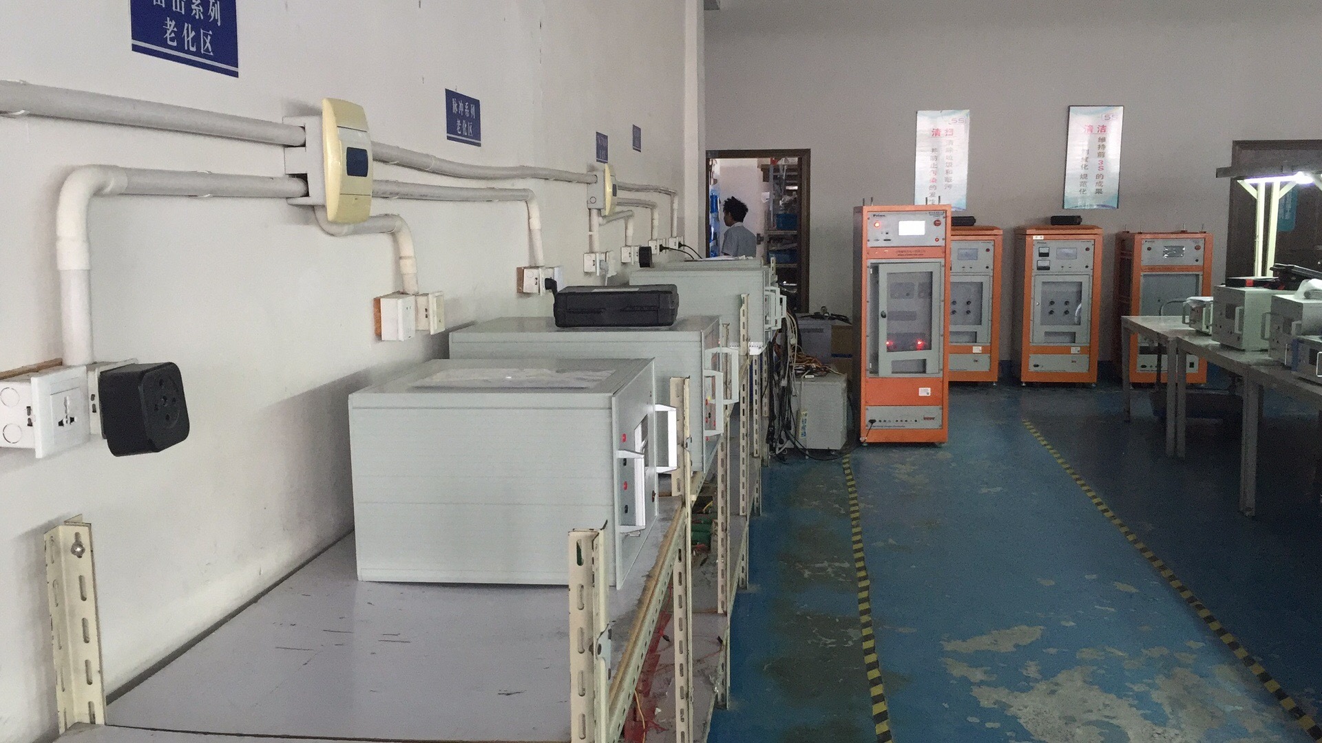 According  IEC 61000-4-5 standard EMC immunity testing equipment Surge Generator