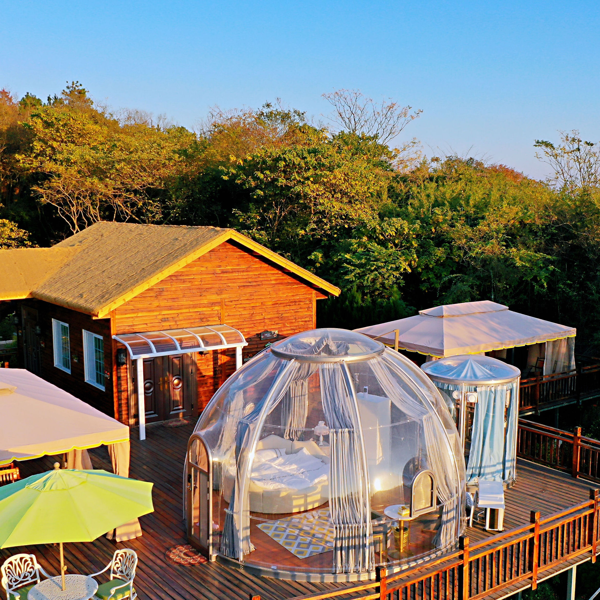 PC Dome Transparent Bubble Tent for Dining Cafe Resorts Villas