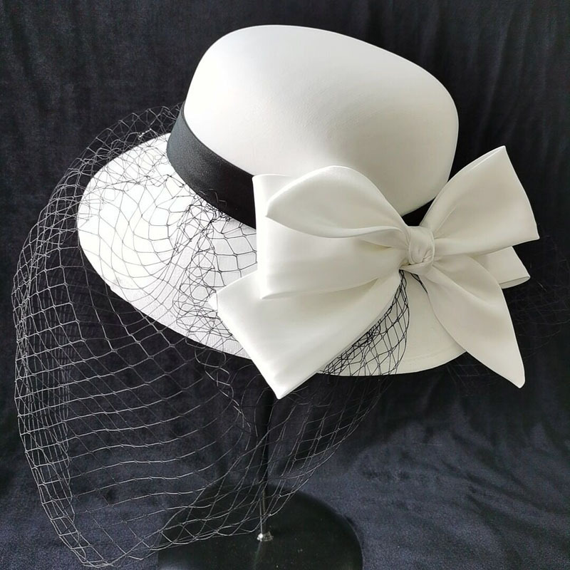 Bridal top hat female British Hepburn style Fashion Big Butterfly Party Wedding Hair Decoration Women Flower Church White Hats