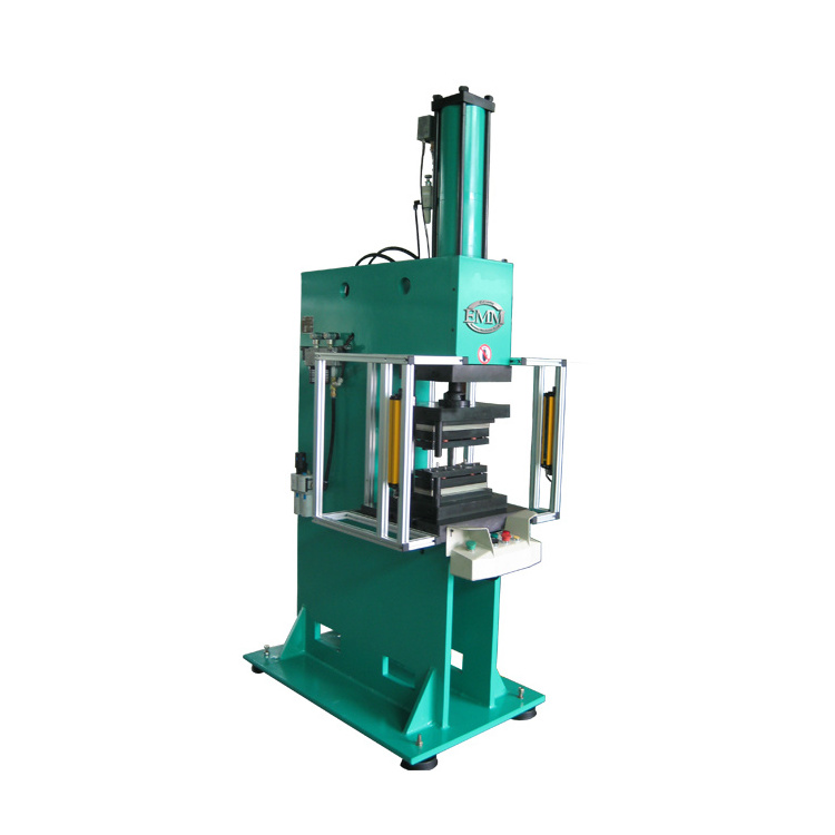 EEC04 press for the manufacture of fasteners and orbital-riveting machine