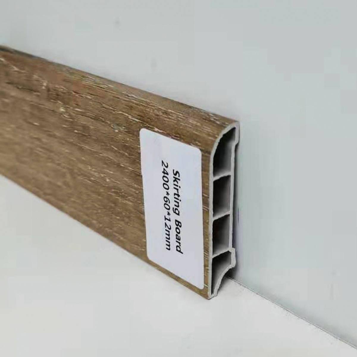 High Quality Floor Accessory Skirting Board/Stair Nose