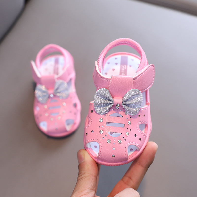 Summer infant soft soled toddler shoes antiskid baby girl children Baotou cute princess shoes baby shoes