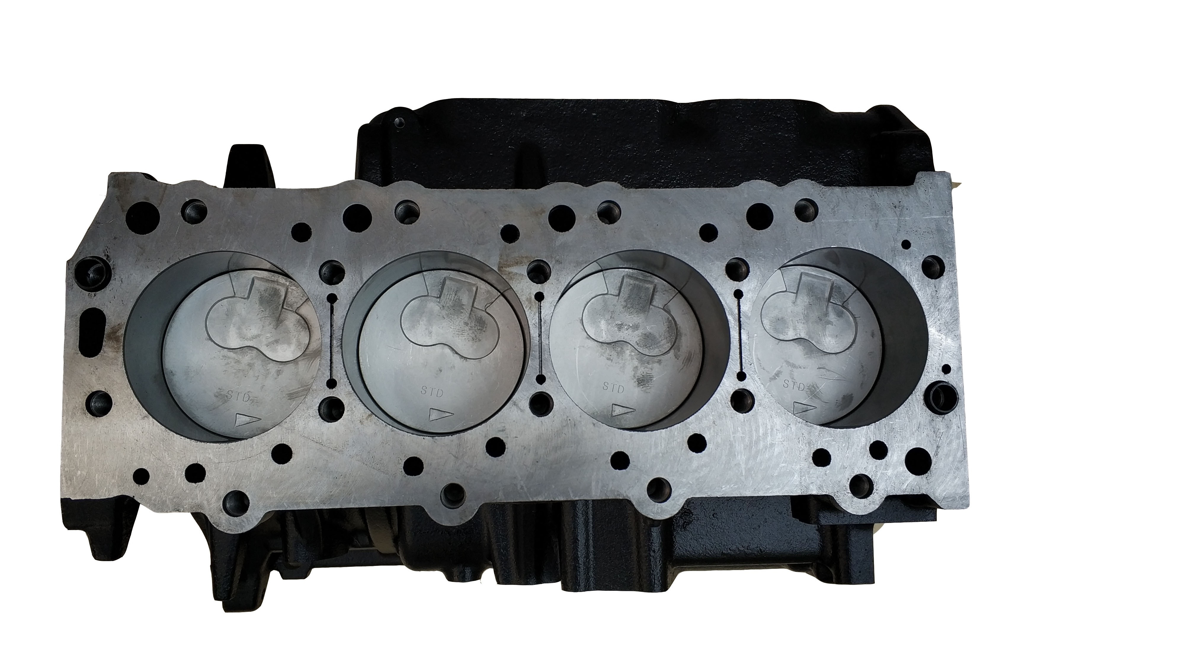 Brand New 4D56 Engine Short Block  2.5L 2.5 For MITSUBISHI L200 Pickup  L300 HYUNDAI Car Engine