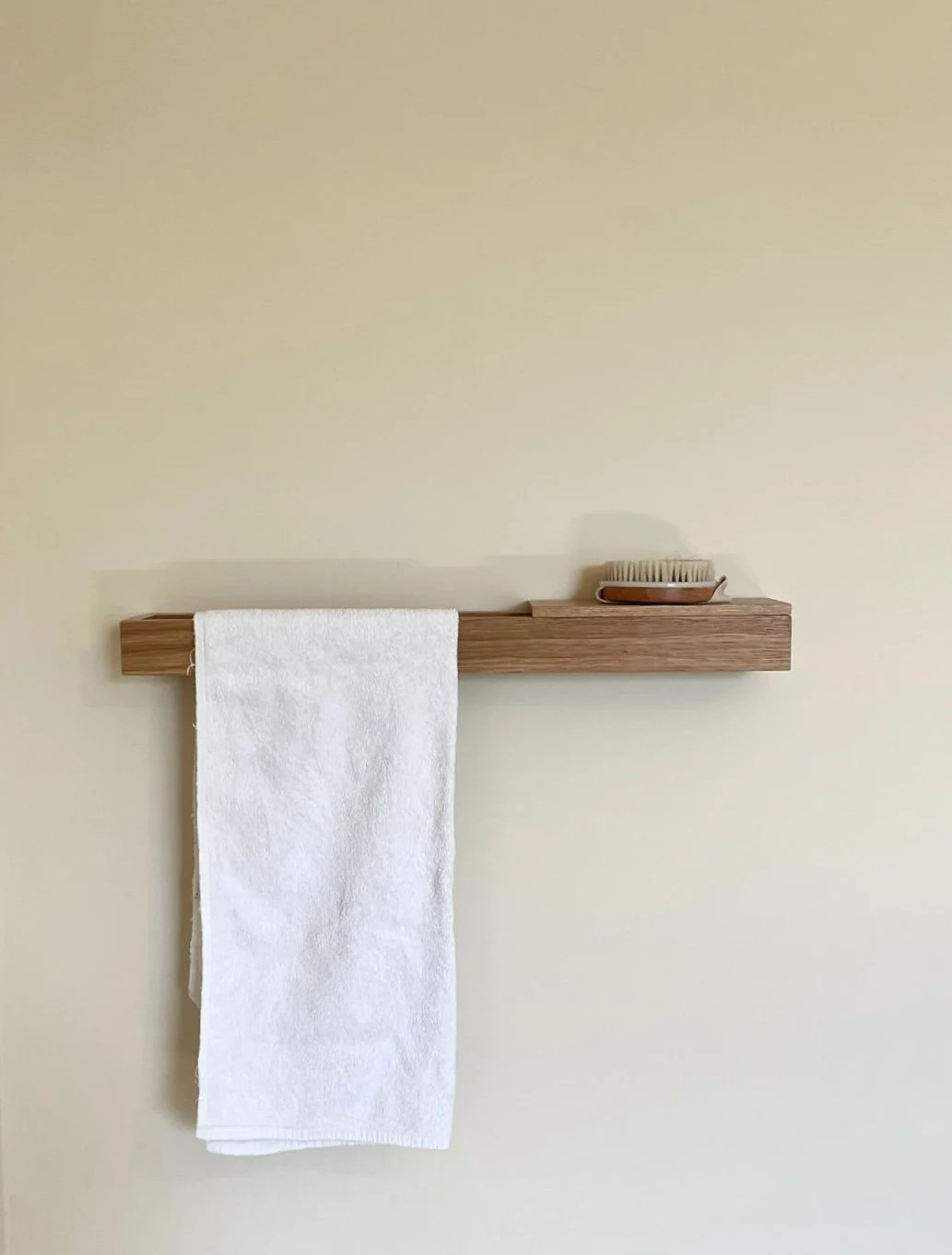 wall mount wood towel bathroom shelf with towel bar Bathroom Floating Shelf  Over Toilet Storage Rack Towel Bar