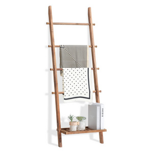 Wholesale Customized Farmhouse Rustic Wooden Blanket Ladder 5ft Wall Leaning Ladder Shelf Wood Ladder Towel Rack with Bottom