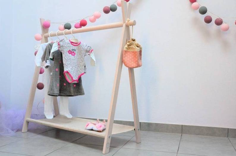 Montessori clothing Toddler rack Wooden Mini Kids Clothes rack Dress up storage stand with shelf Small children clothes  rack