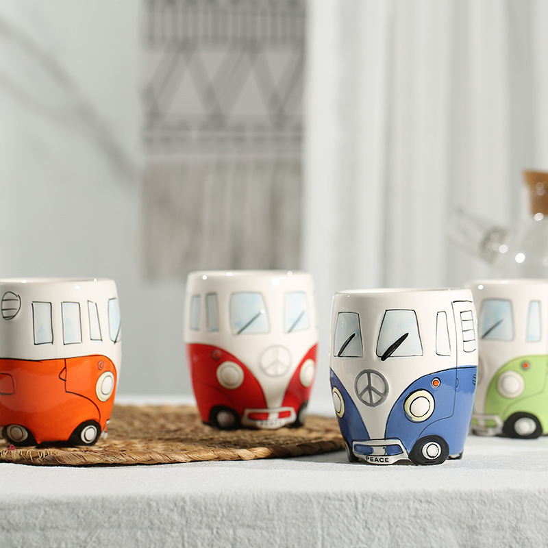 New design cartoon double bus mugs hand printing ceramic cups personalized mugs for gift