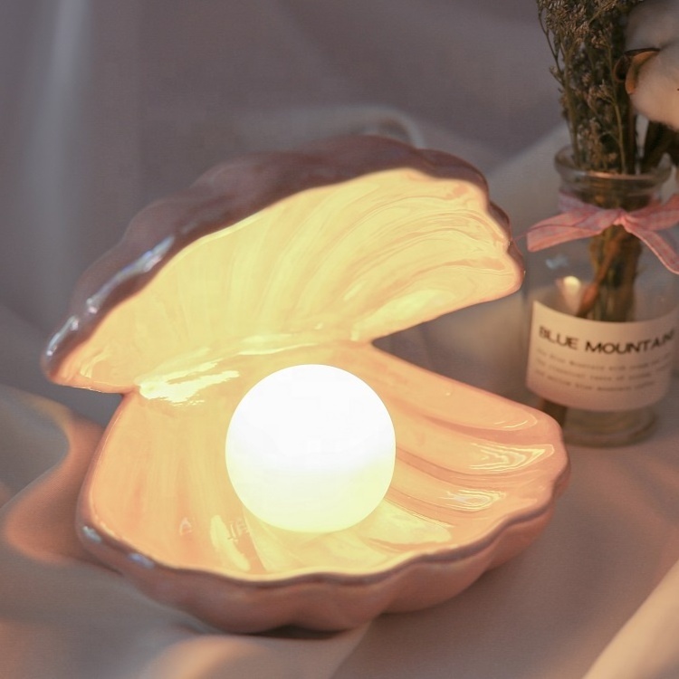 Nordic net red creative sea shell nightlight bedroom bed pearl lamp girl heart dream ceramic lamp tabletop decoration