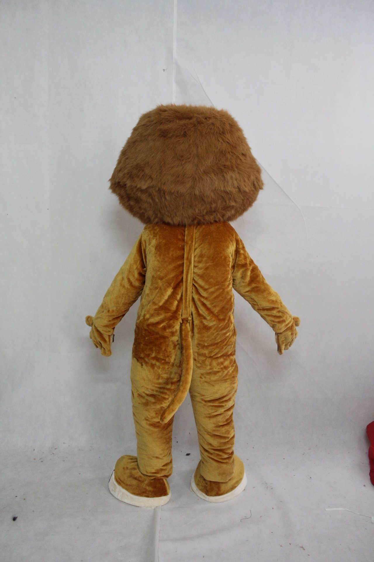 Enjoyment CE brown plush Madagascar alex the lion mascot costume for sale