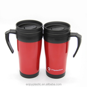 Manufacturer's direct-selling plastic travel mug with handle lid double water cup.