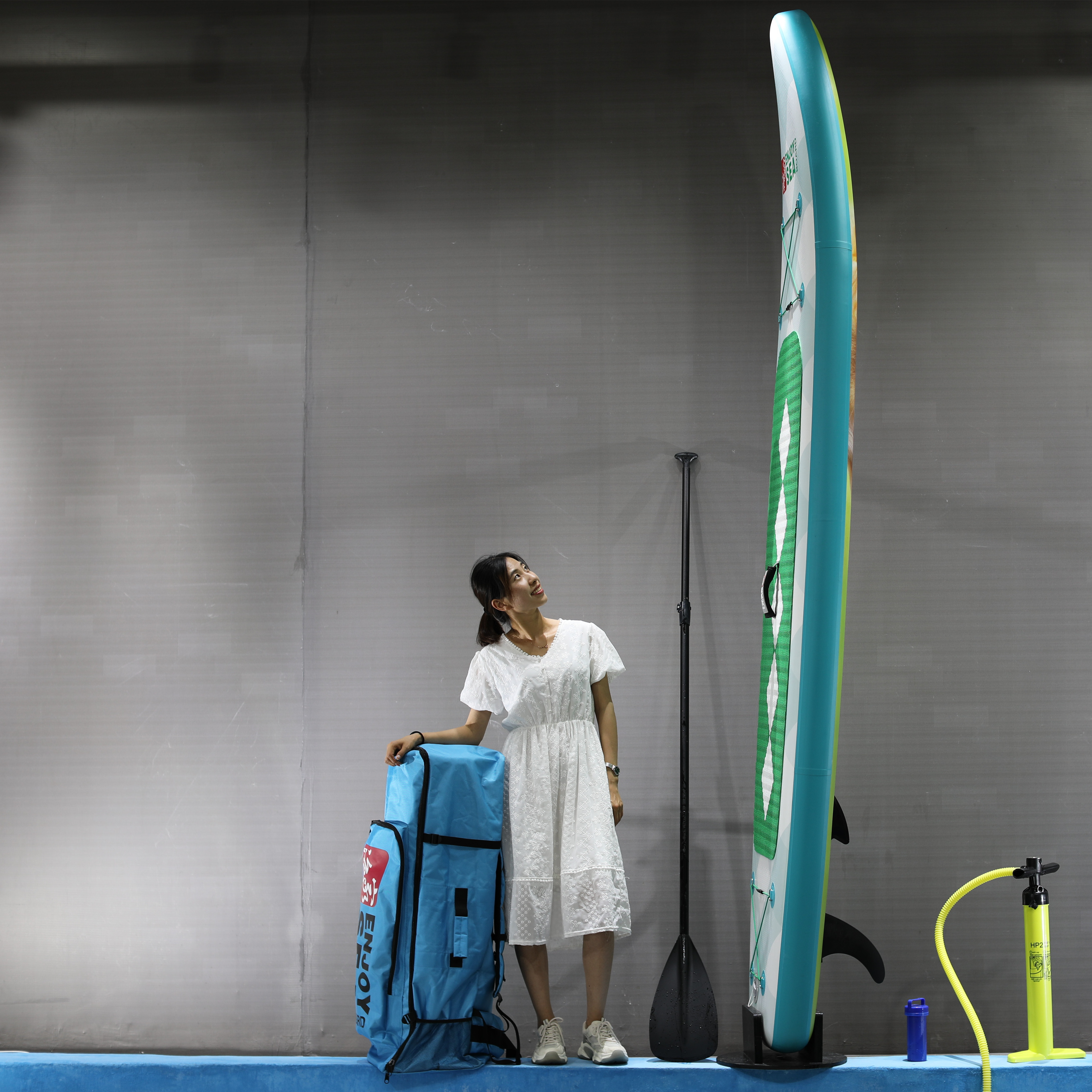 CUSTOMIZED INFLATABLE SUP BOARD FOR WATER RACE