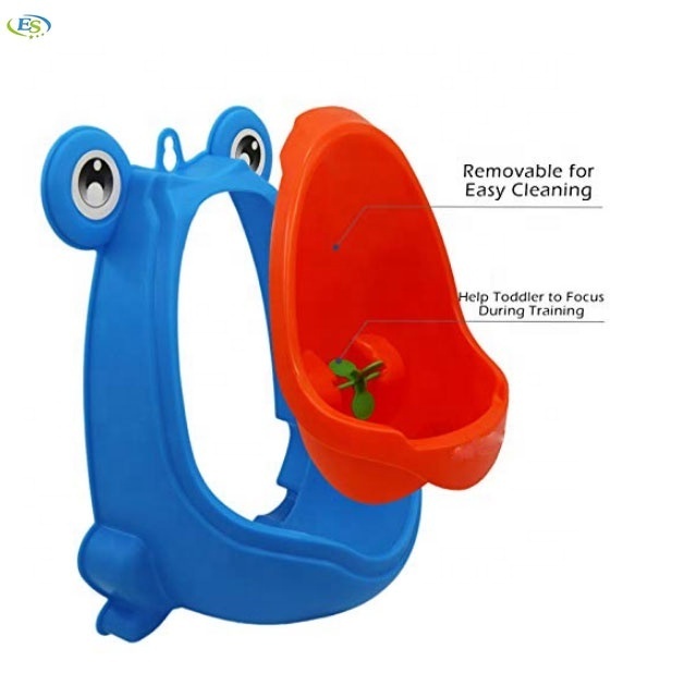 On-line hot sales baby toilet trainer stand up Frog Potty Training Urinal for Boys Toilet with Funny Aiming Target