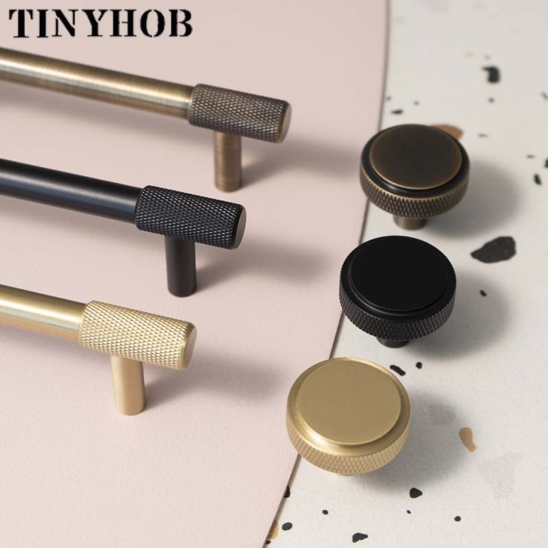 Wholesale Gold Knurled Textured simple kitchen cabinet knobs and handles Drawer Pulls Bedroom Knob Brass Cabinet Hardware C-2286