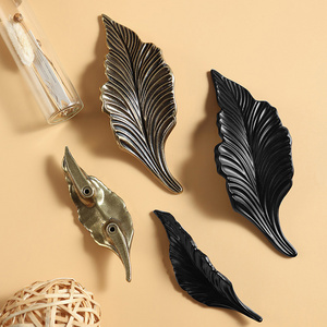 Creative Leaves Kitchen Cabinet Handles Black Bronze Drawer Knobs Leaves Shape Wardrobe Handles Zinc Alloy Screw Eclectic