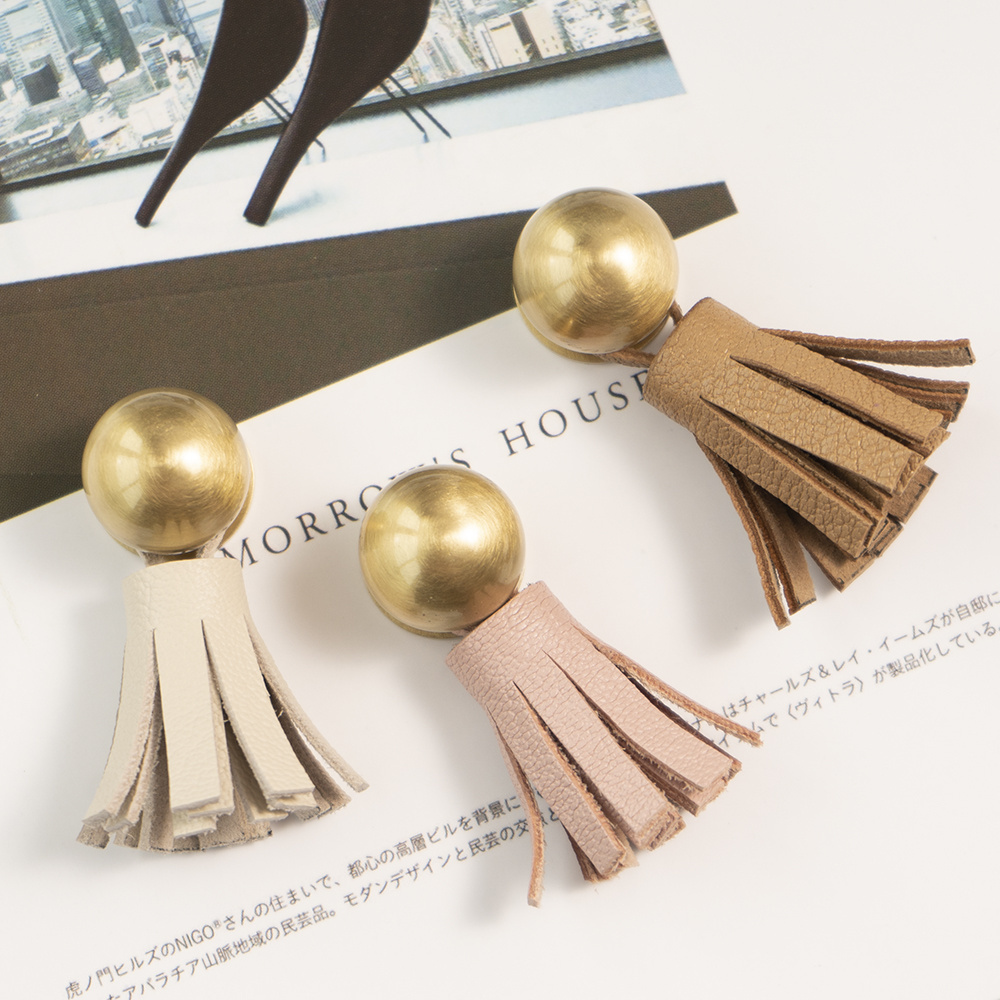 Brass Tassel Knob Round Cabinet Door Knobs and Handles Furnitures Cupboard Wardrobe Drawer Pull Handles C-2755 Gold Screw Modern