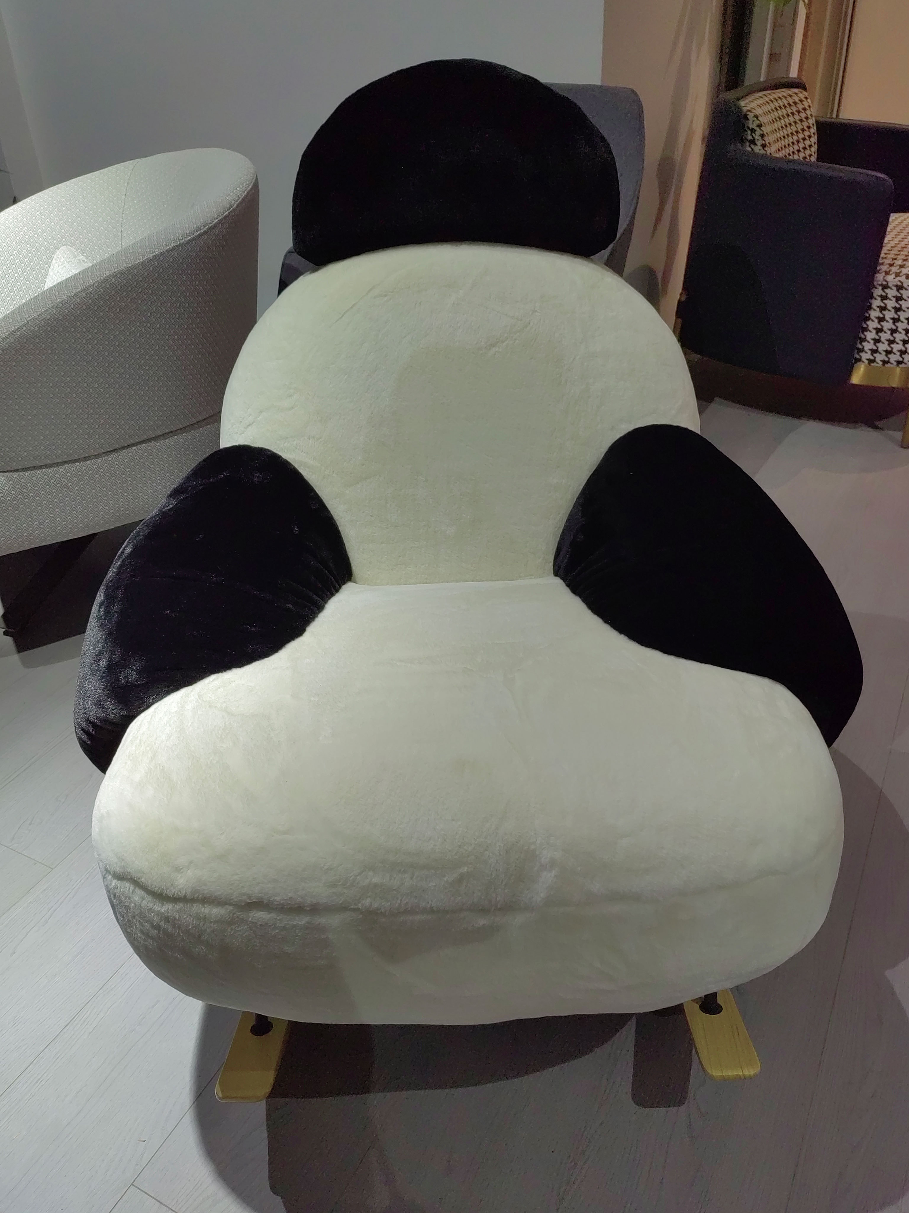 Modern home comfortable leisure chair modern white fur fabric rocking armchair high backrest lounge chair