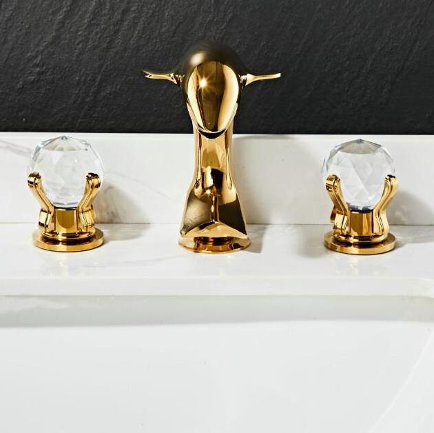 Luxury 3pcs Brass Golden Dolphin Bathroom Sink Faucets 3 Hole 2 Handle Wash Hand Basin Tap